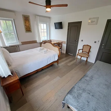 Bed & Breakfast Pickery 3*